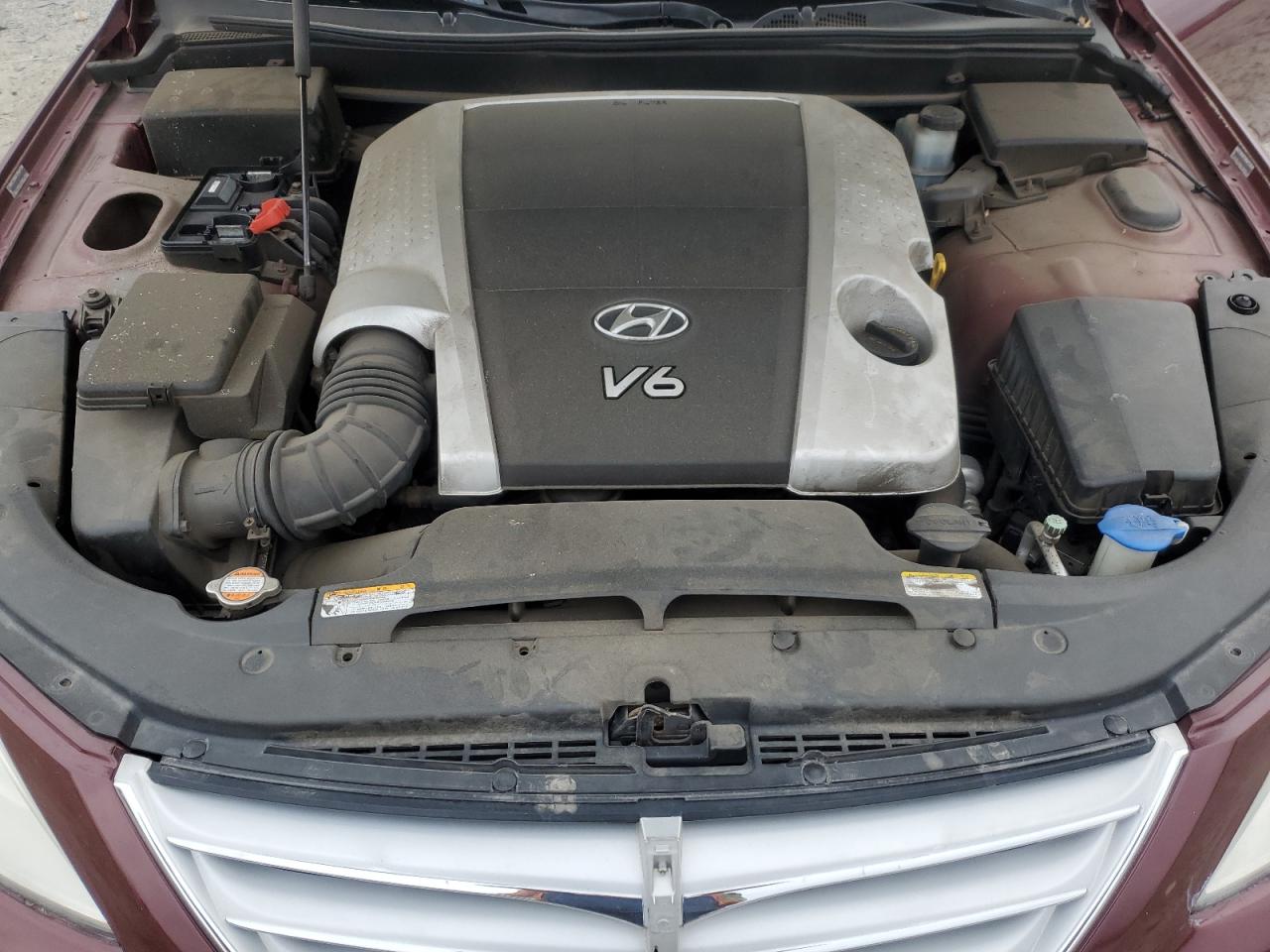 2009 Hyundai Genesis - Image 11