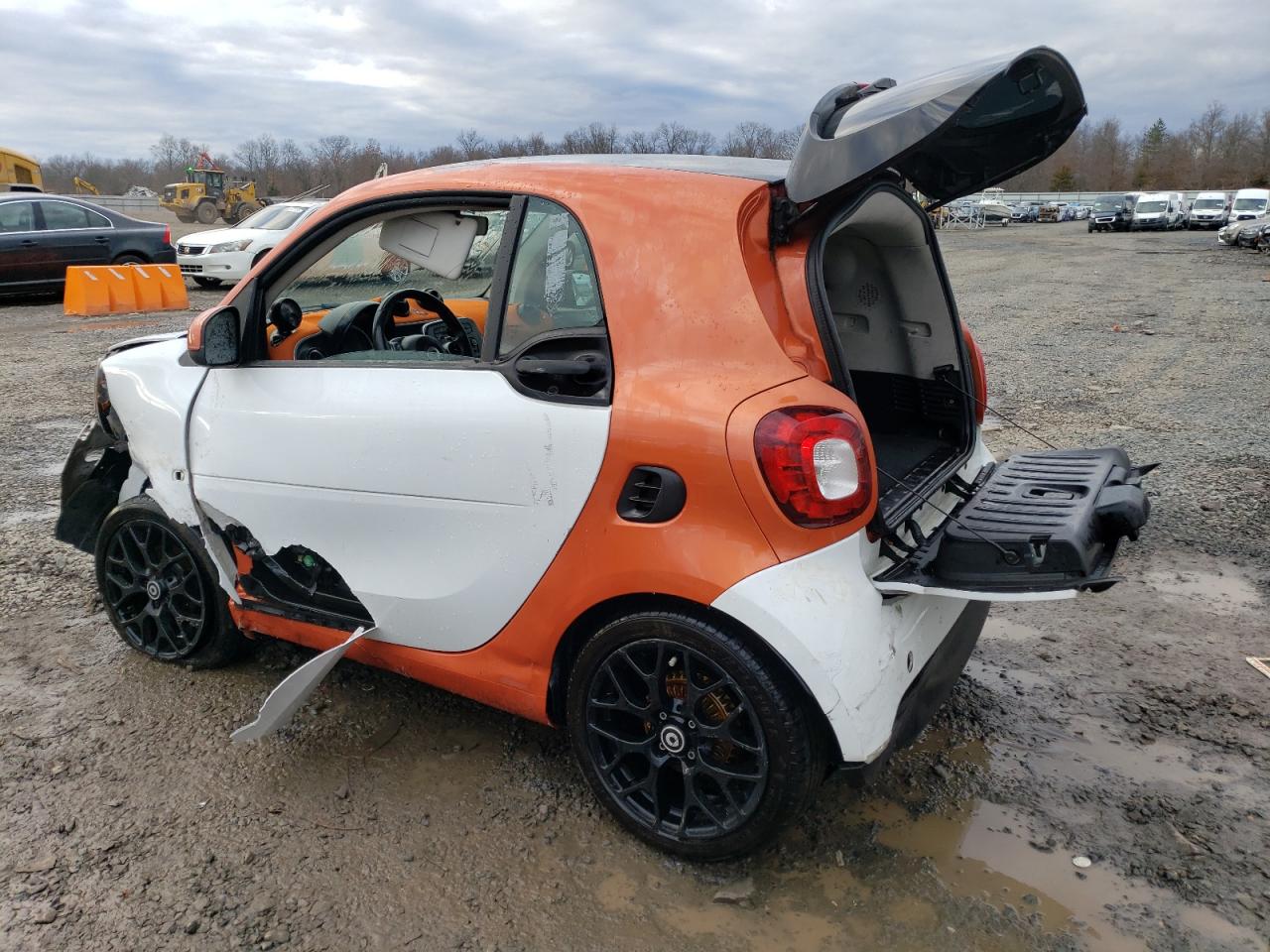 2016 Smart Fortwo - Image 2