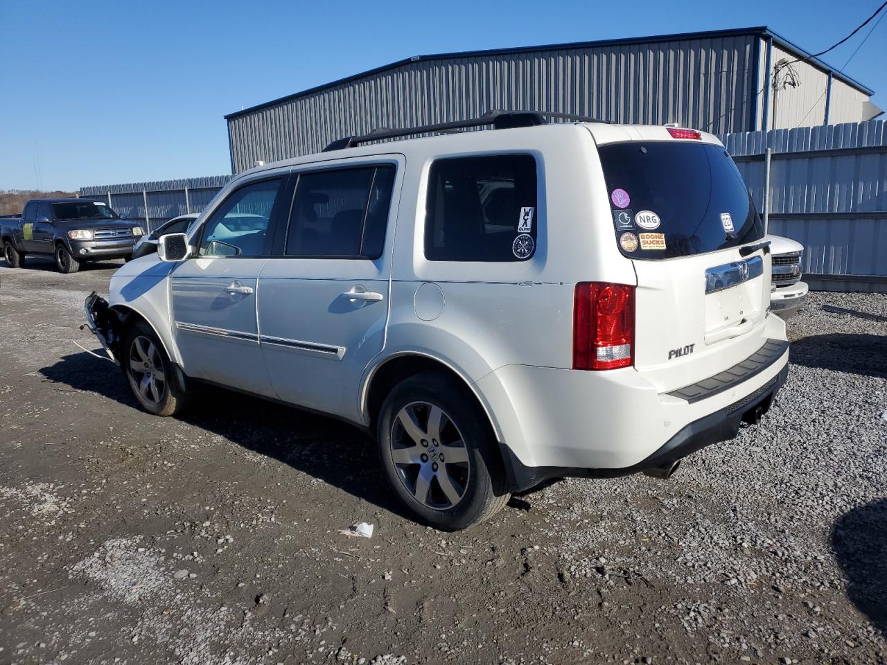 VIN 5FNYF4H91FB024720 2015 HONDA PILOT no.2