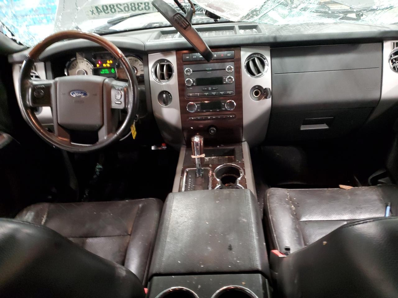 2010 Ford Expedition - Image 8
