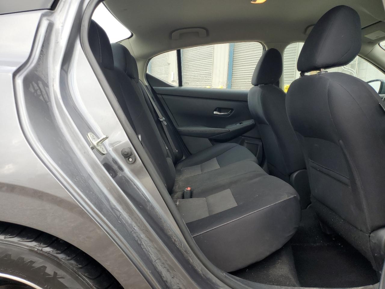 2021 Nissan Sentra - Image 10