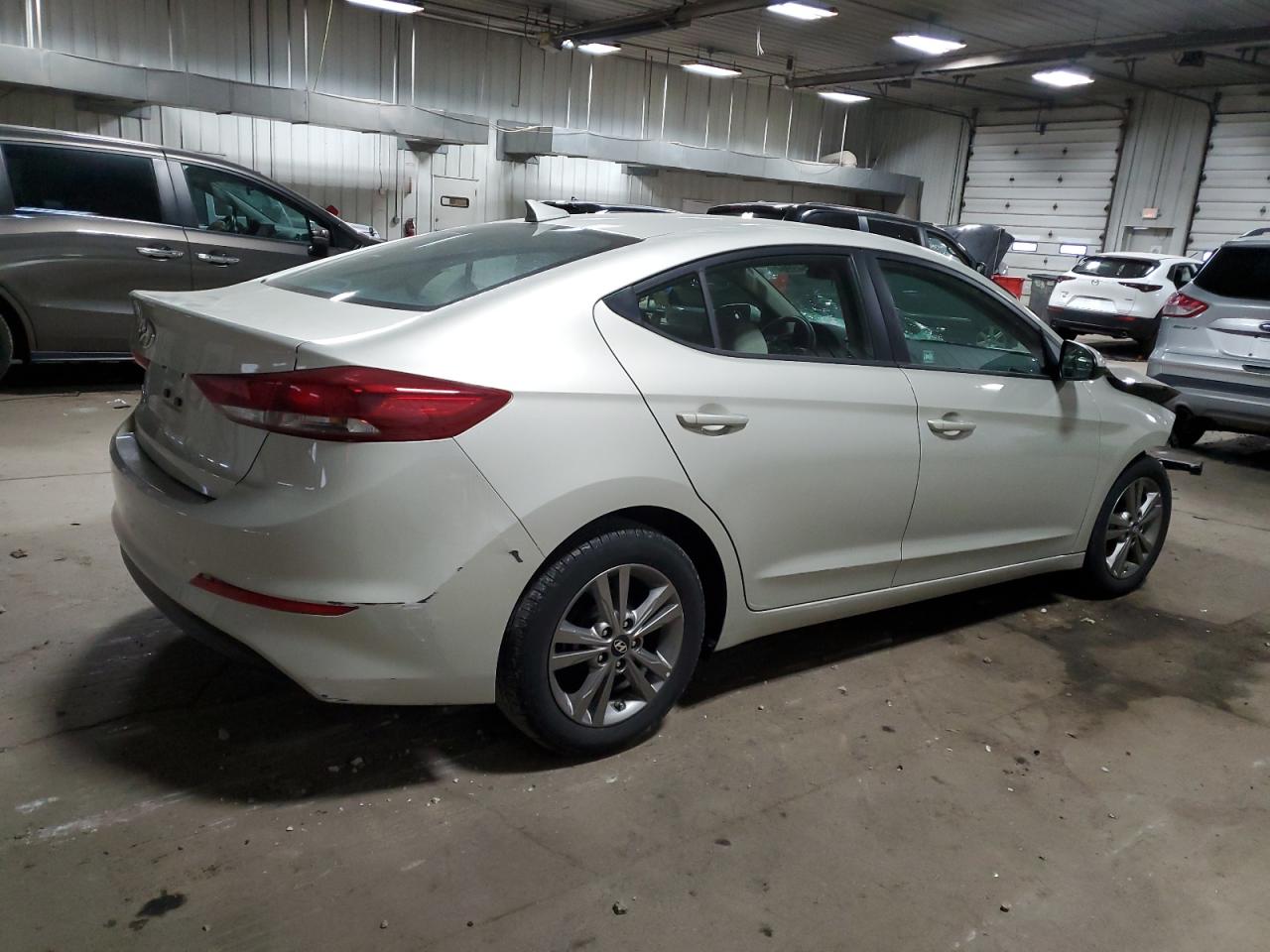 VIN 5NPD84LF3HH132671 2017 HYUNDAI ELANTRA no.3