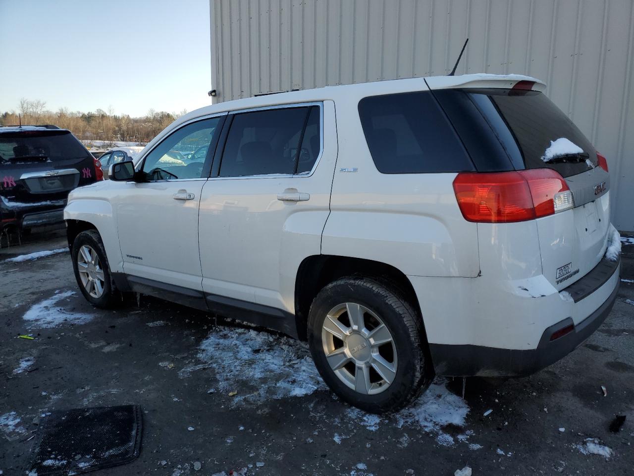 VIN 2GKFLREKXD6421130 2013 GMC TERRAIN no.2