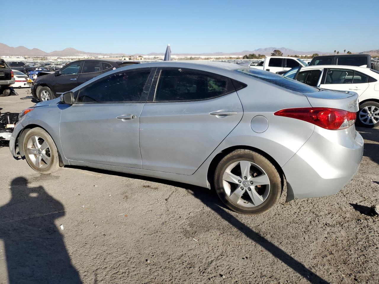 VIN 5NPDH4AE1DH276885 2013 HYUNDAI ELANTRA no.2