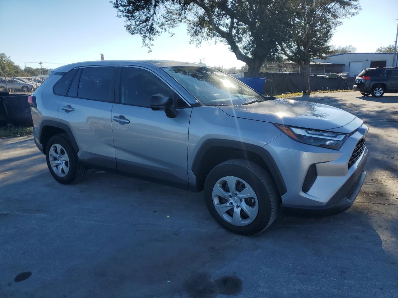 2023 Toyota RAV 4 - Image 4