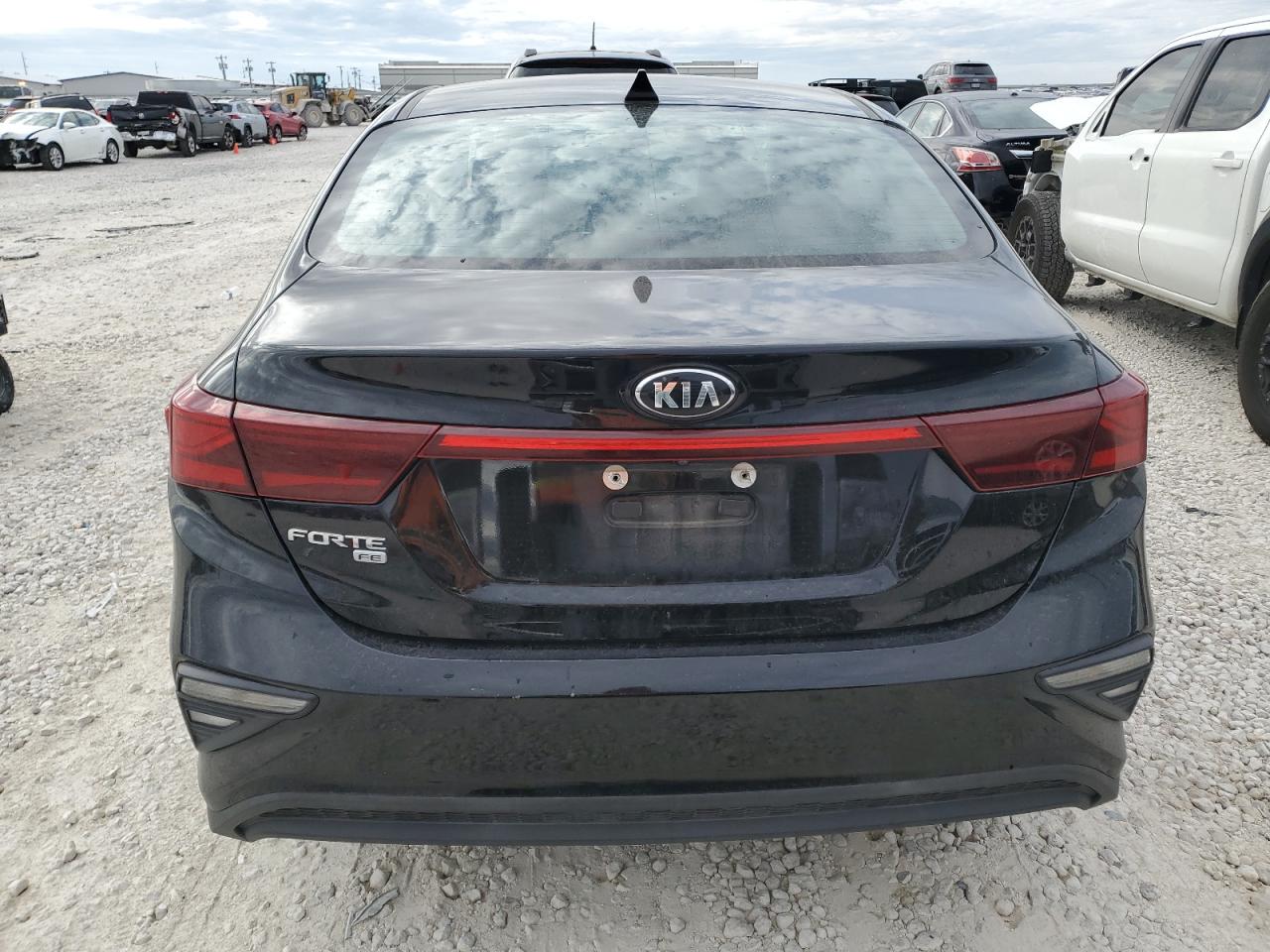 VIN 3KPF24AD9KE105921 2019 KIA FORTE no.6