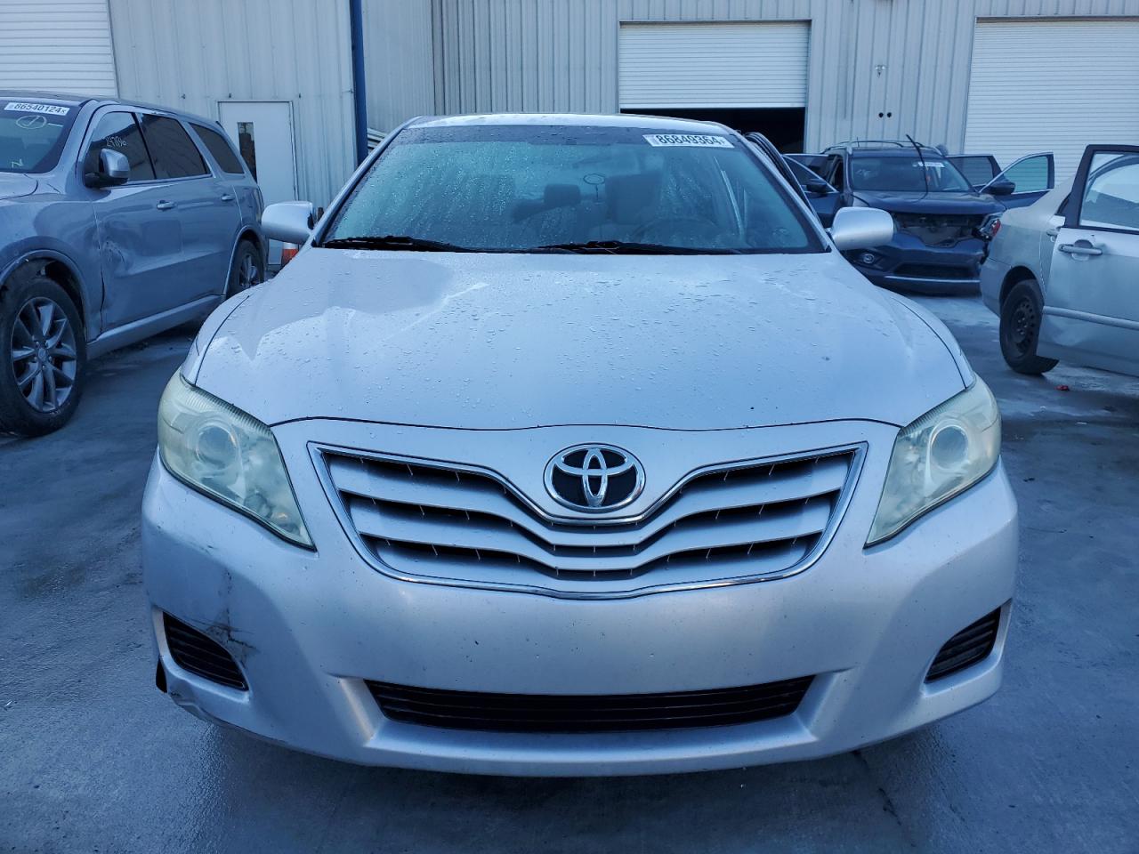 2011 Toyota Camry - Image 5