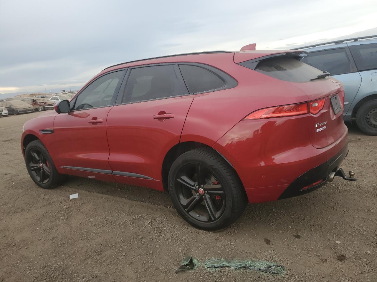 VIN SADCM2BV8HA895723 2017 JAGUAR F-PACE no.2