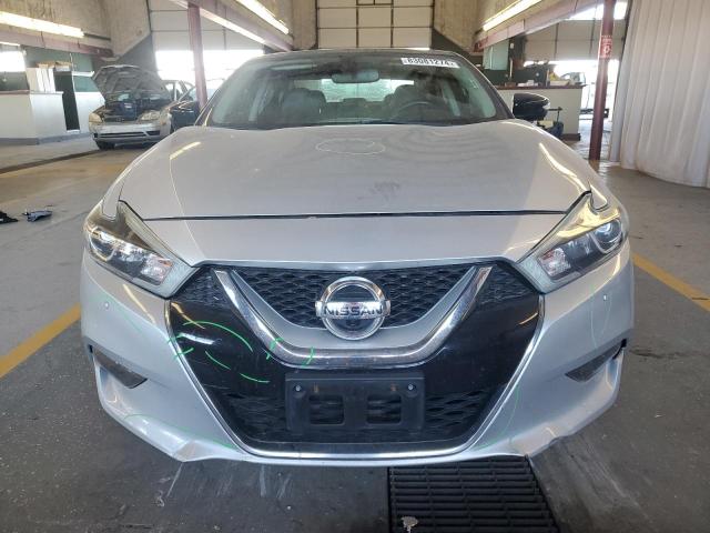  NISSAN MAXIMA 2017 Srebrny