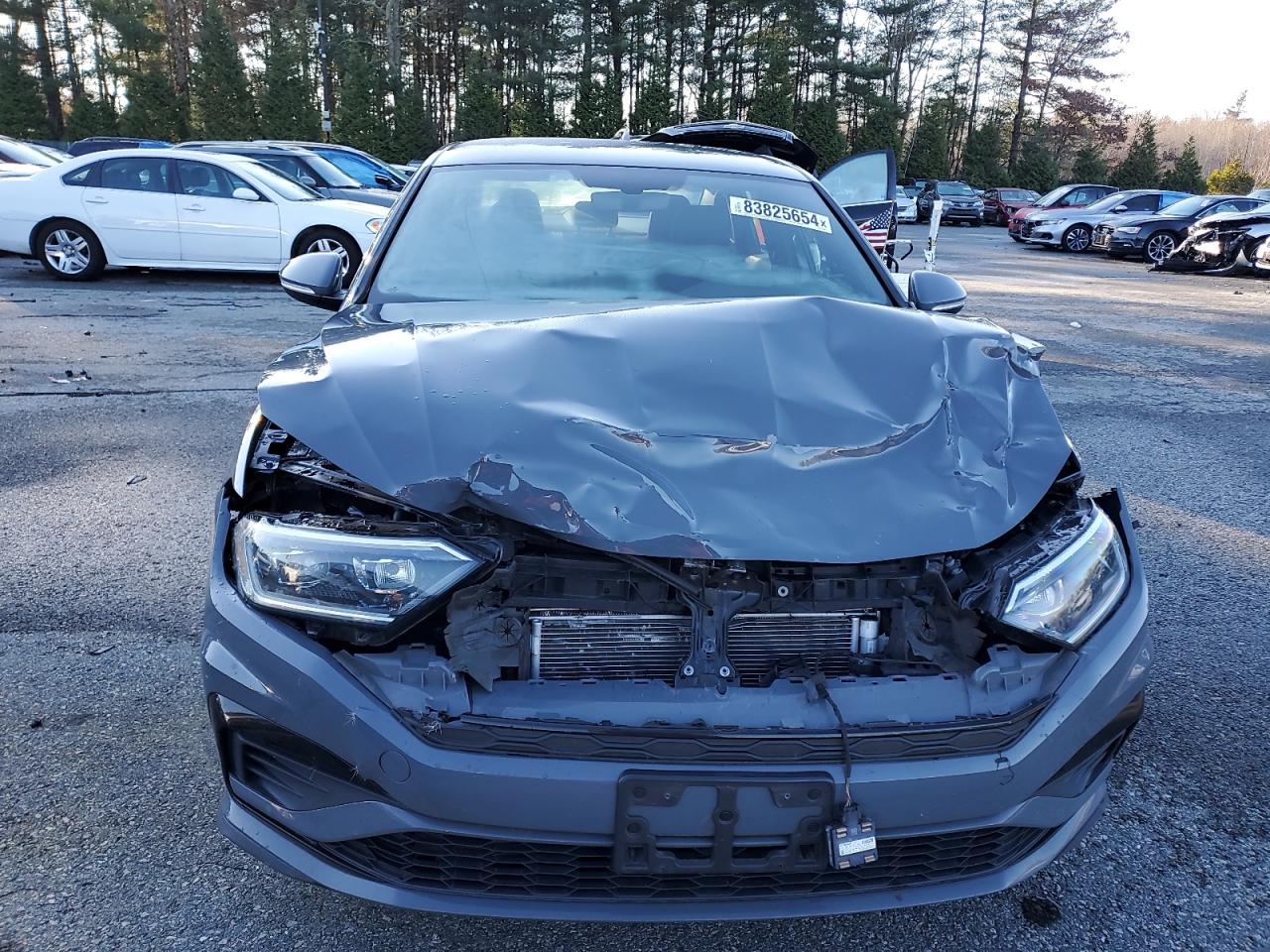 2019 Volkswagen Jetta - Image 5