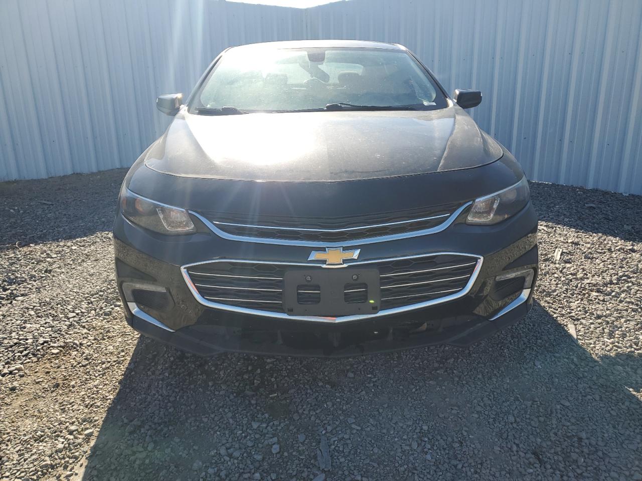 VIN 1G1ZD5ST2JF274520 2018 CHEVROLET MALIBU no.5