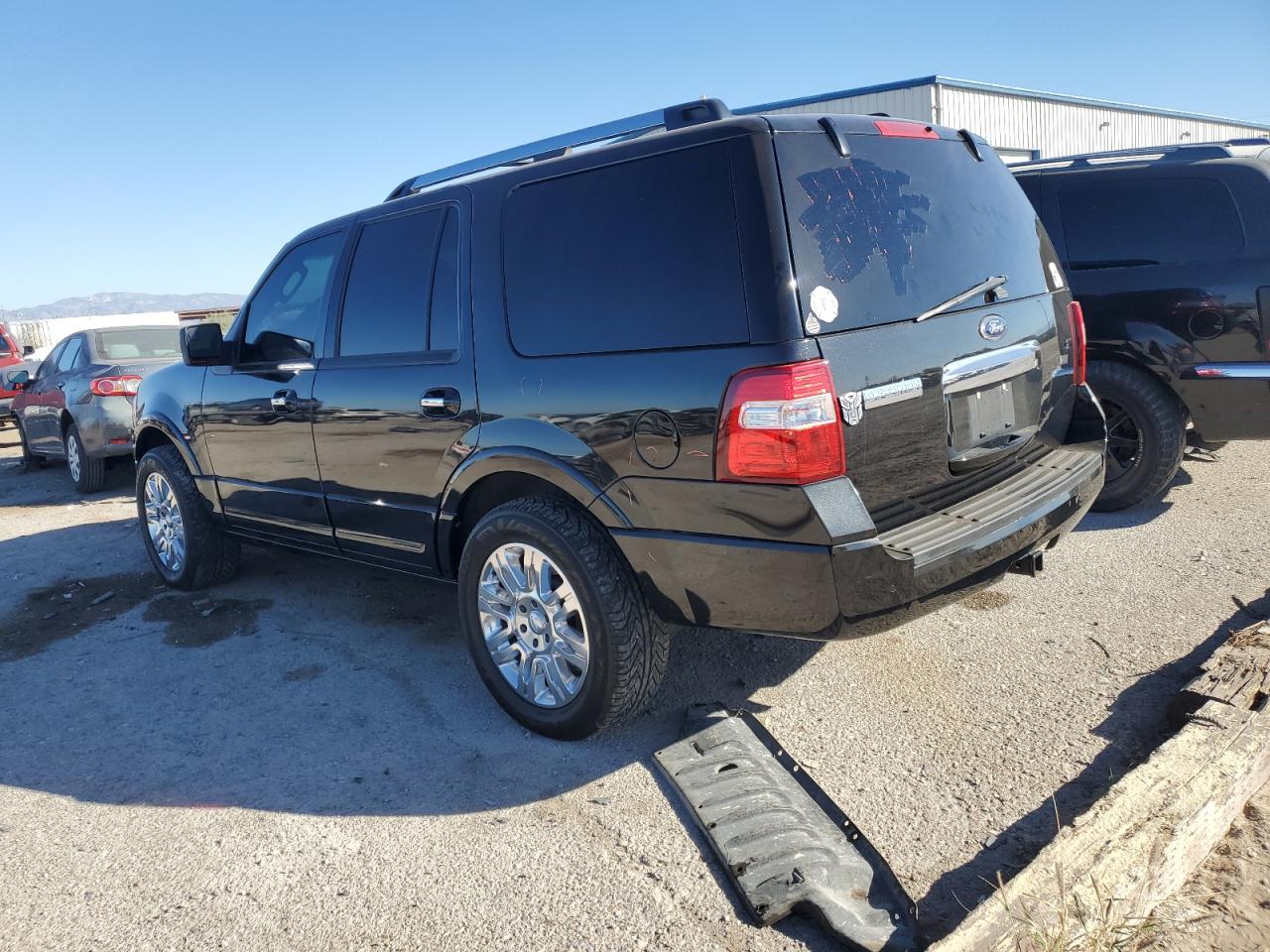 VIN 1FMJU1K59DEF23741 2013 FORD EXPEDITION no.2