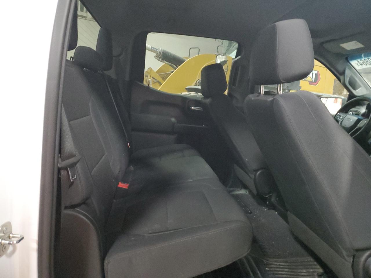 2019 Chevrolet Silverado - Image 10