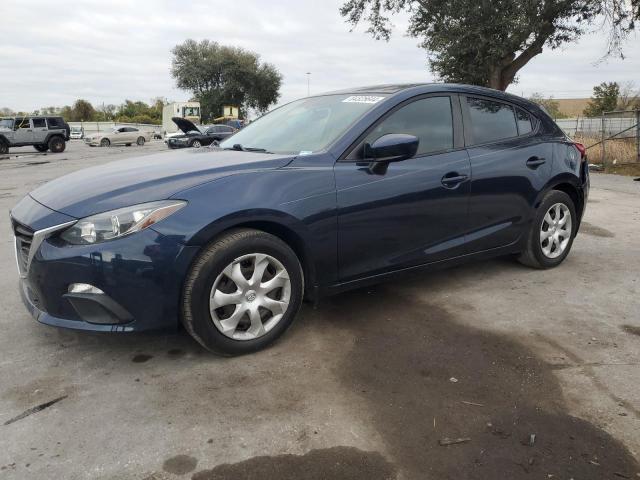  MAZDA 3 2016 Blue