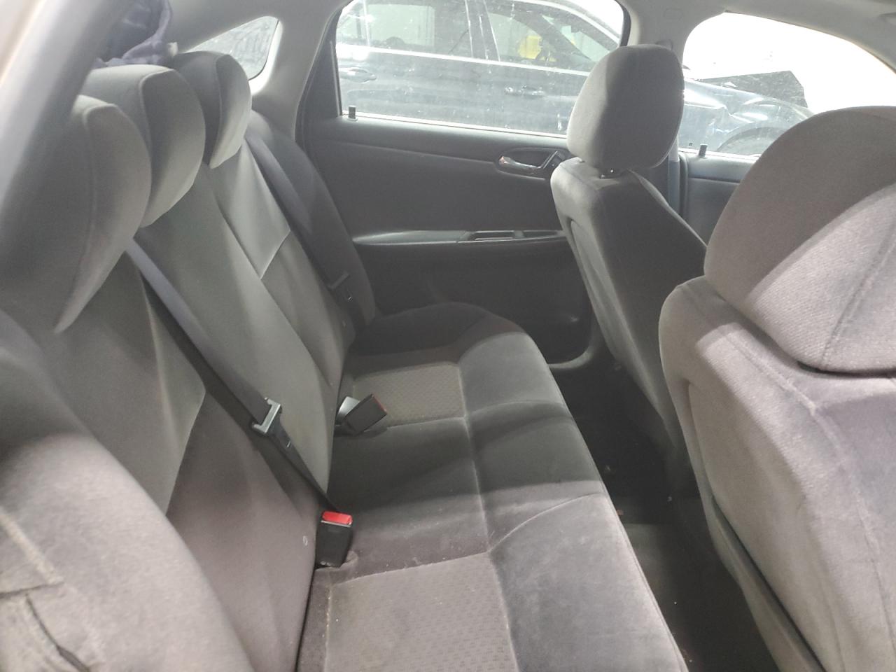 2013 Chevrolet Impala - Image 10