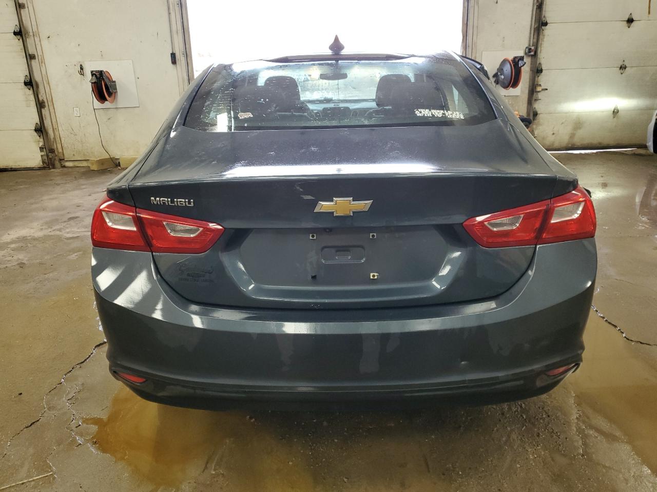 2019 Chevrolet Malibu - Image 6