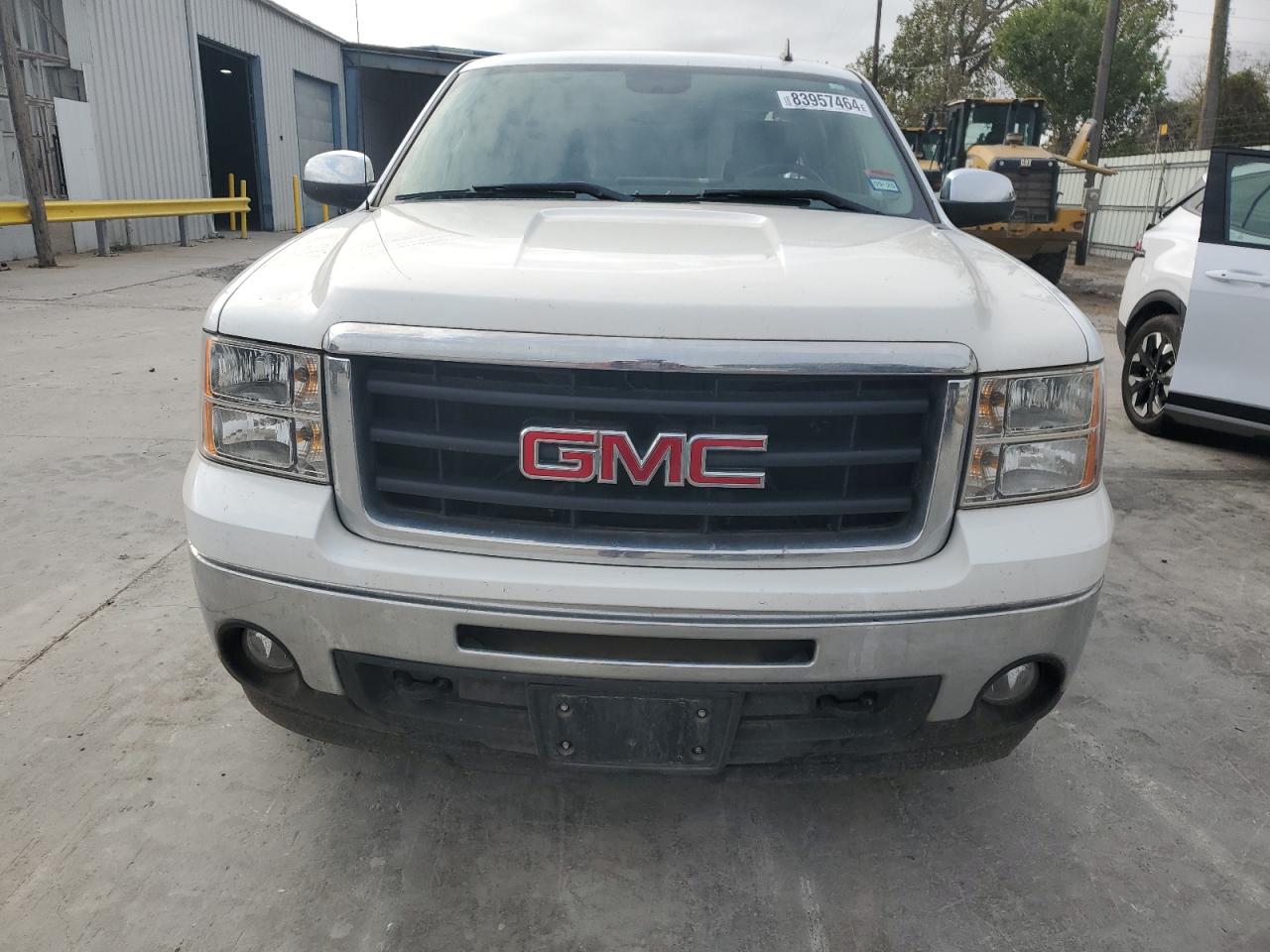 2011 GMC Sierra - Image 5