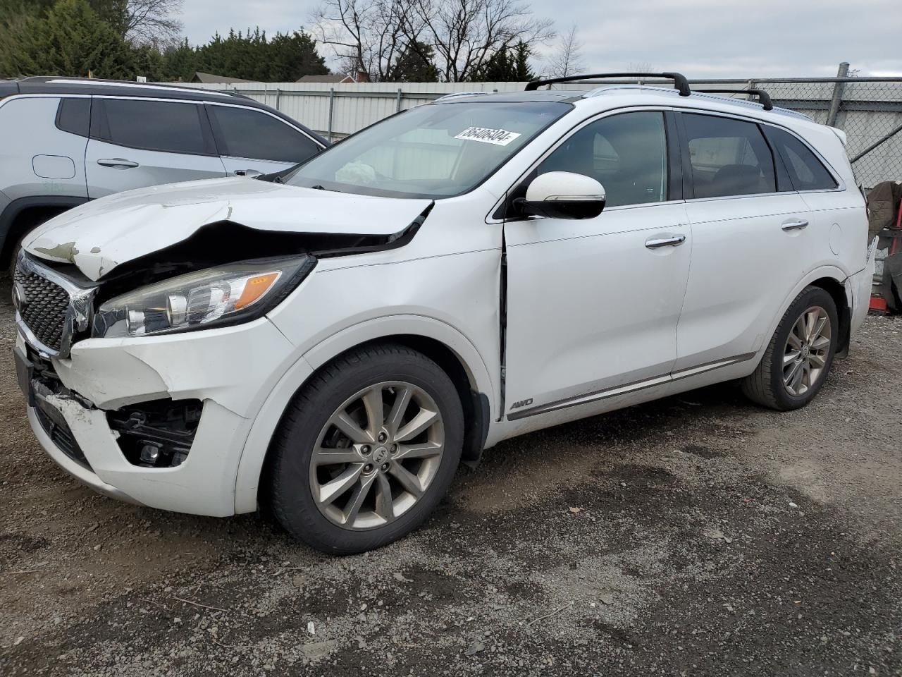 2016 Kia Sorento - Image 1