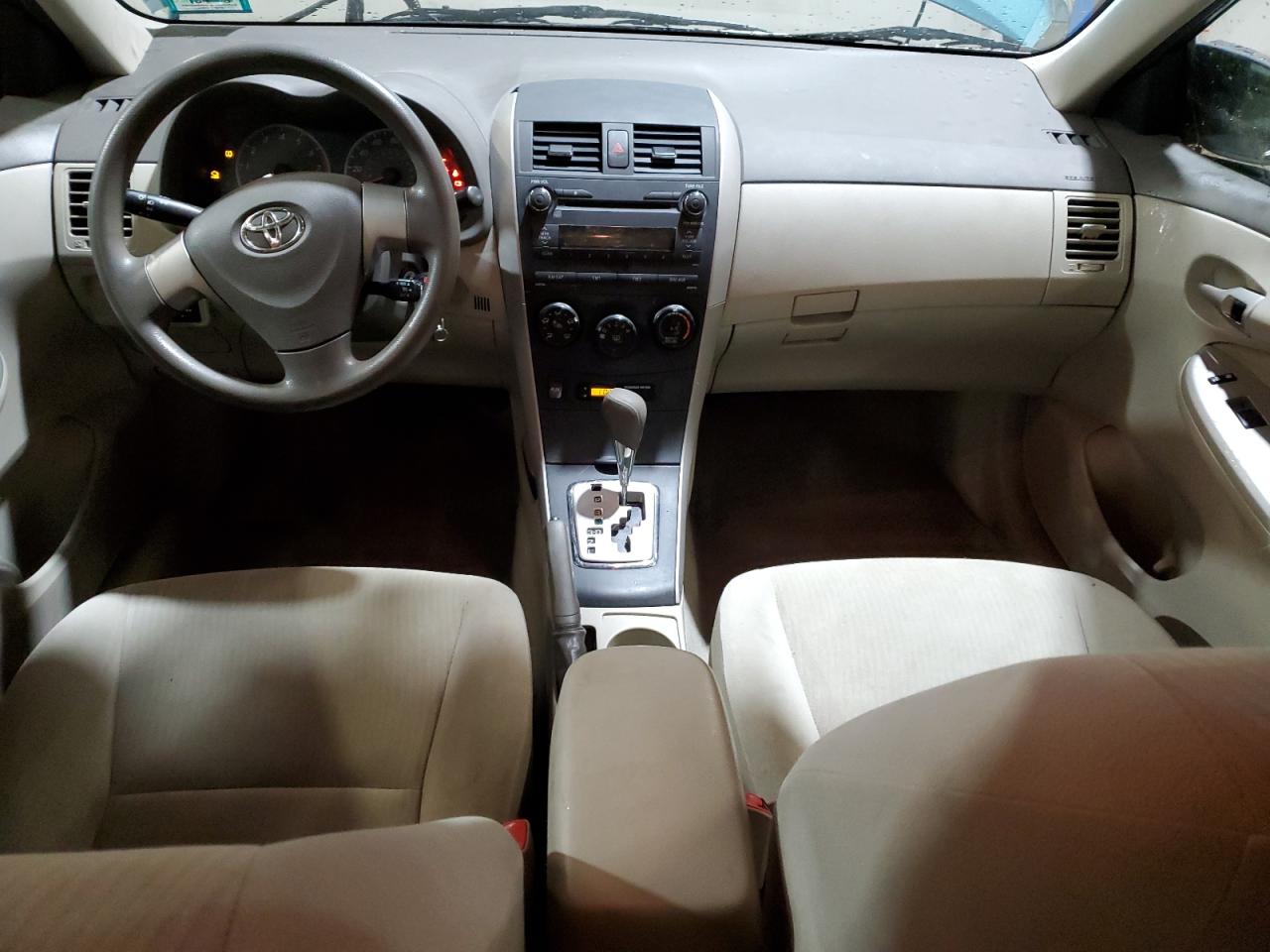 2010 Toyota Corolla - Image 8