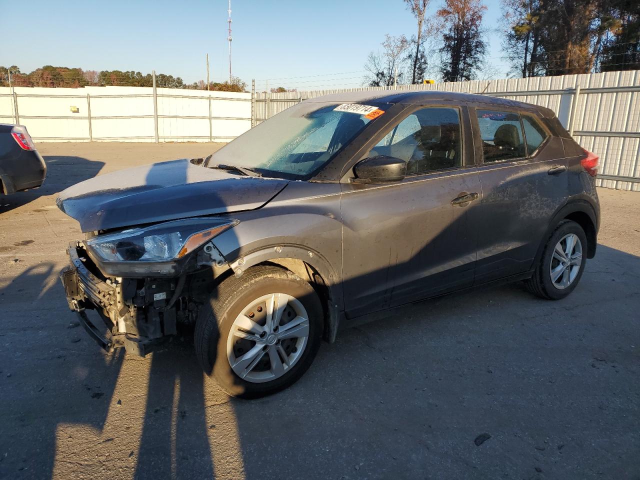 2020 NISSAN KICKS