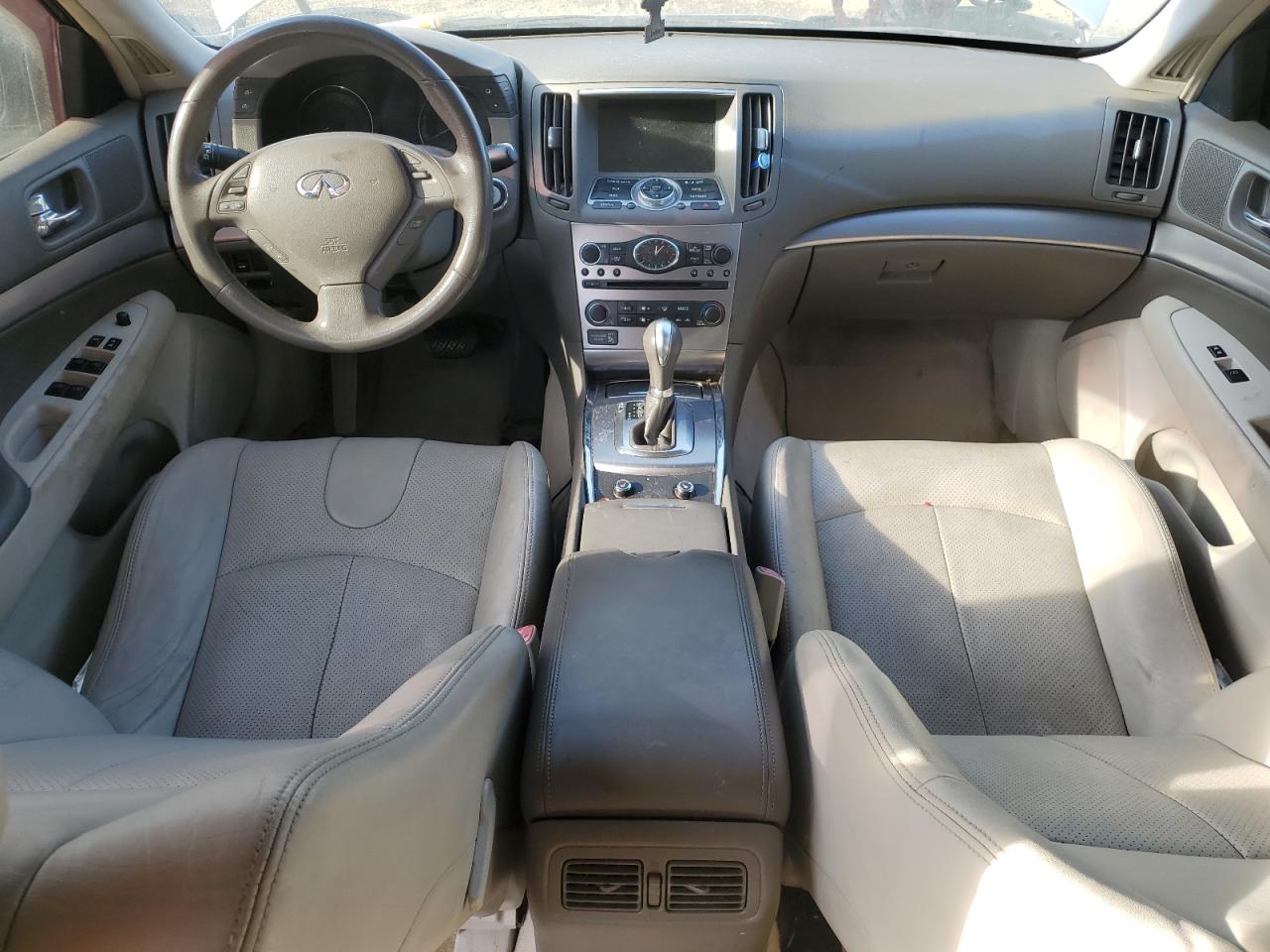 VIN JN1CV6AP9FM502376 2015 INFINITI Q40 no.8