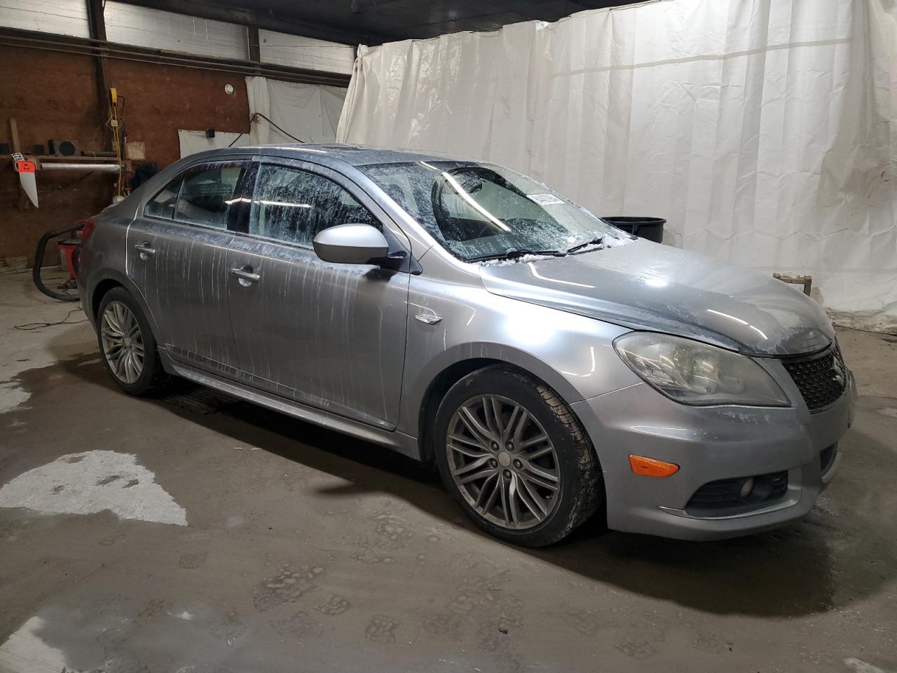 VIN JS2RF9A82D6100091 2013 SUZUKI KIZASHI no.4