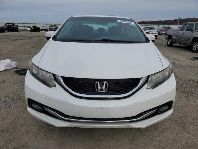 Седаны HONDA CIVIC 2015 Белы