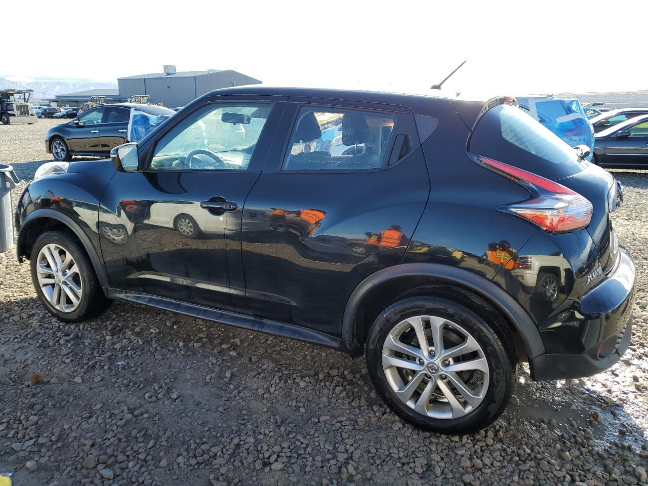 2016 Nissan Juke - Image 2