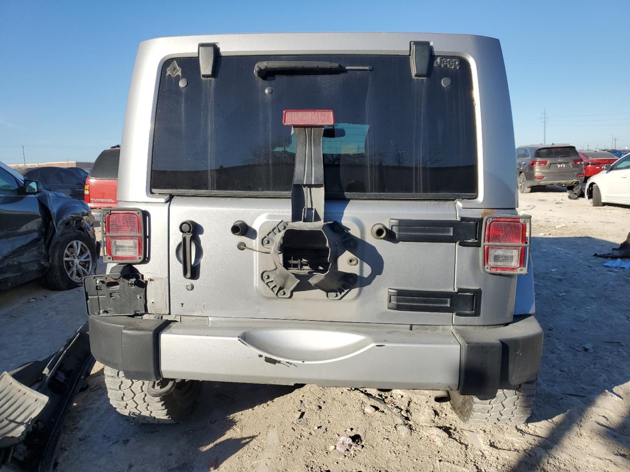 2015 Jeep Wrangler Unlimited Sahara VIN: 1C4BJWEG0FL543855 Lot: 85794384