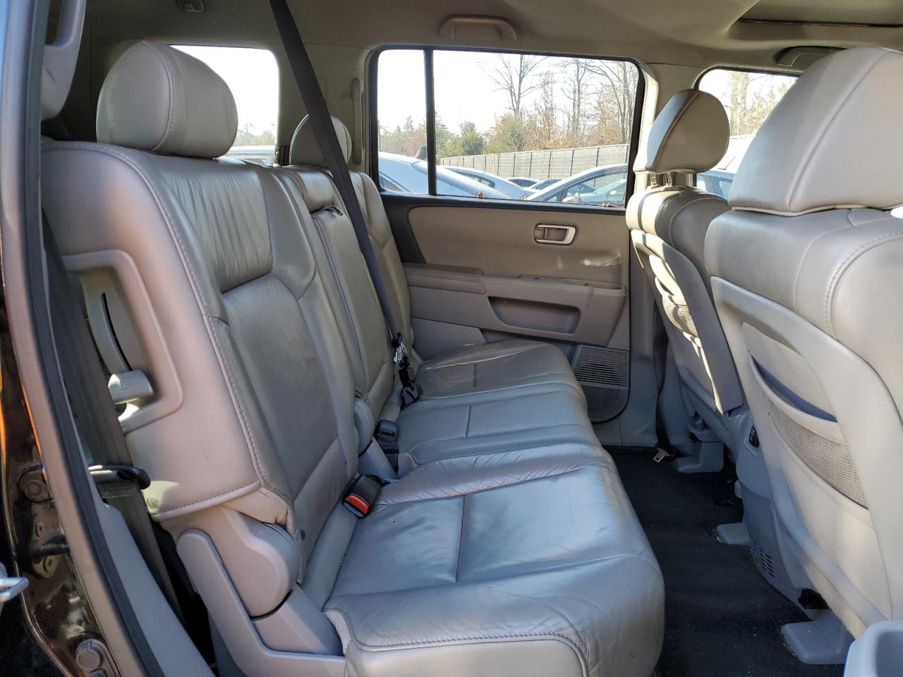 2011 Honda Pilot - Image 11