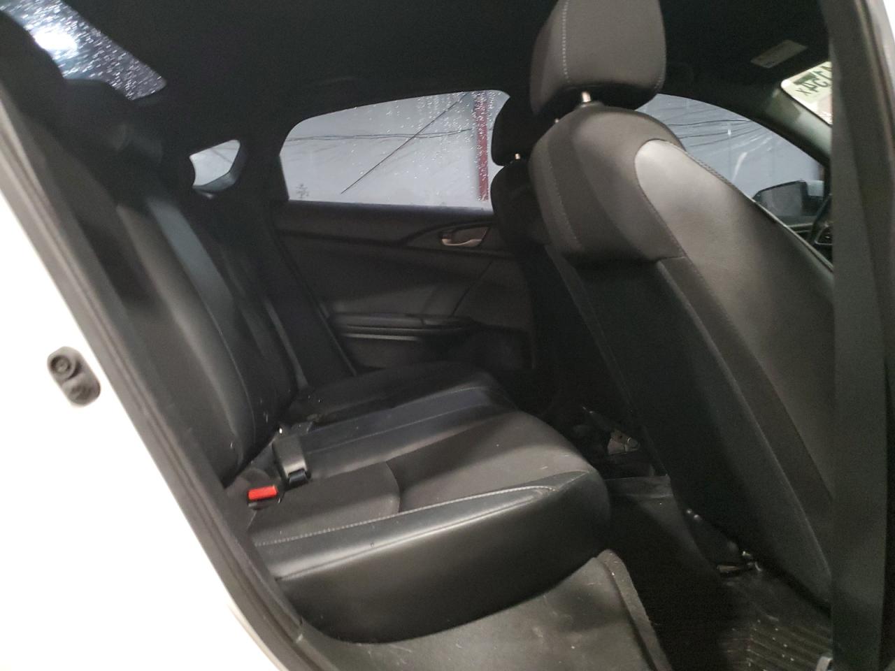 2019 Honda Civic - Image 10