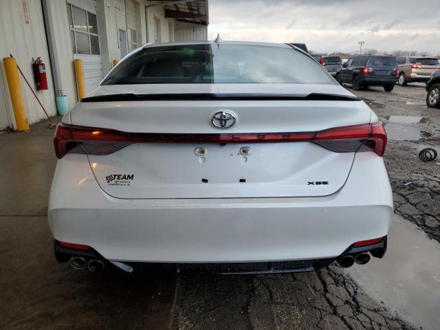  TOYOTA AVALON 2019 White