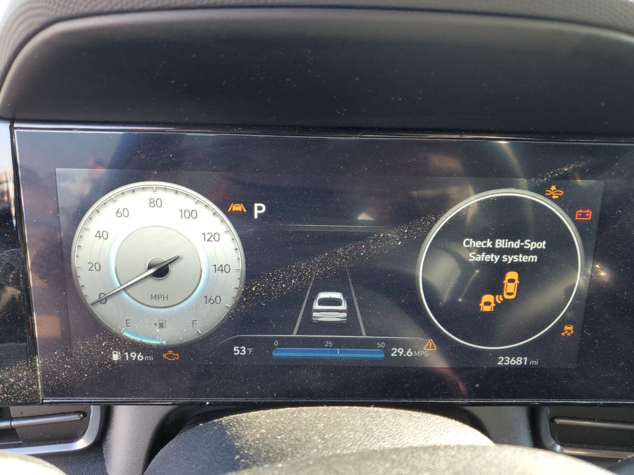 2023 Hyundai Elantra - Image 9