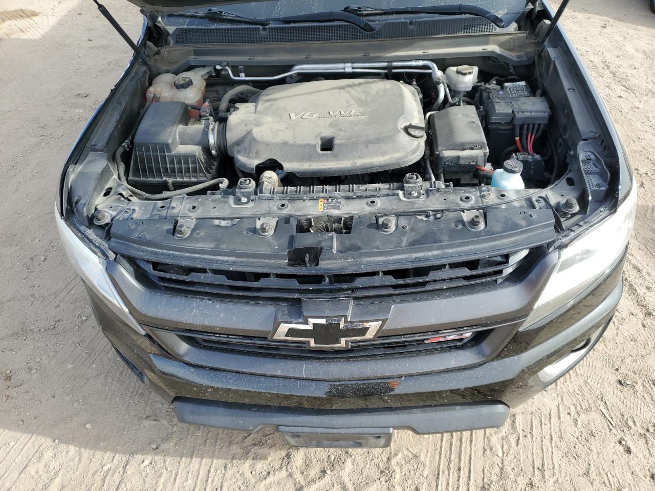 2019 Chevrolet Colorado - Image 11