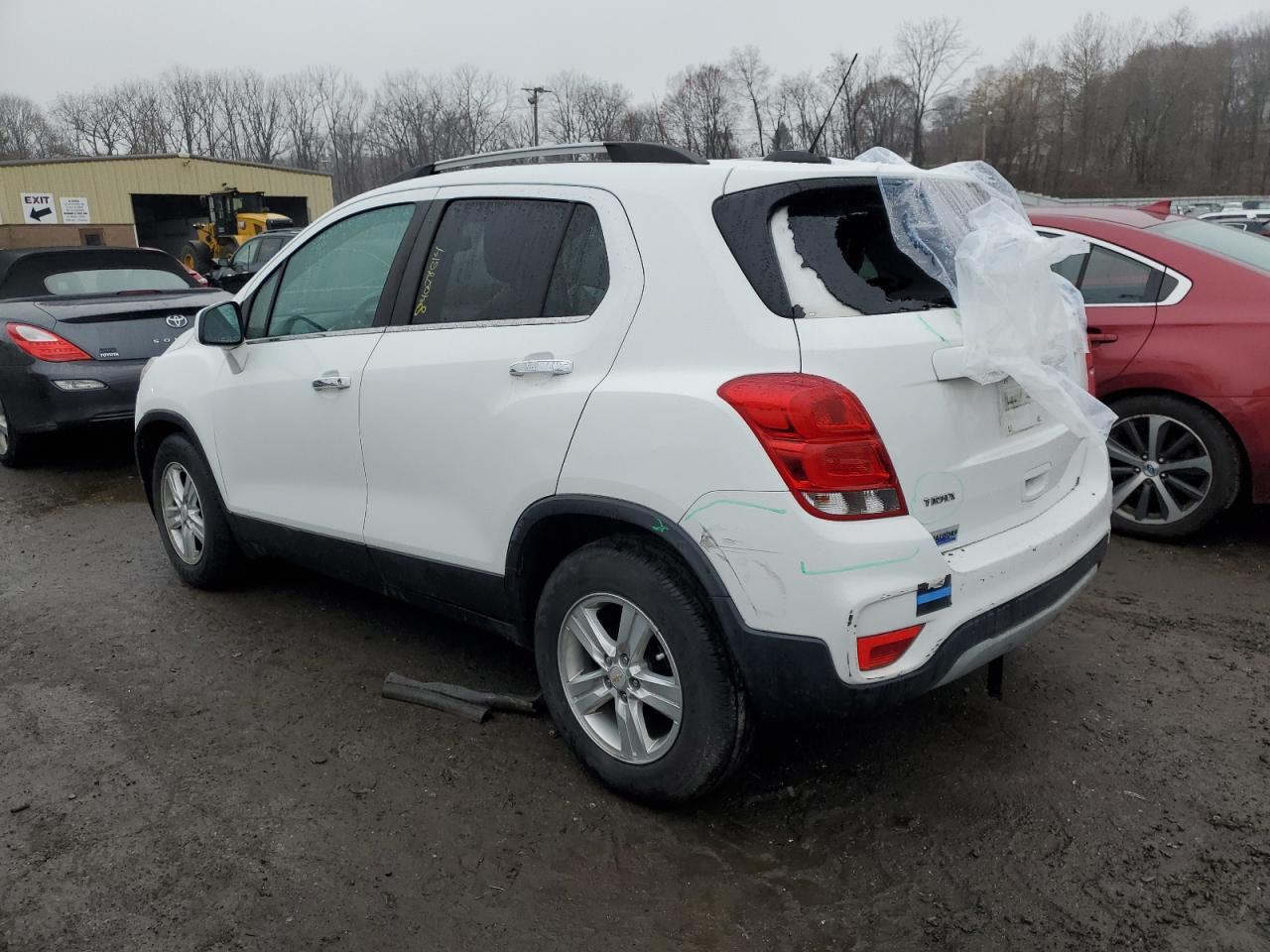 2020 Chevrolet Trax - Image 2
