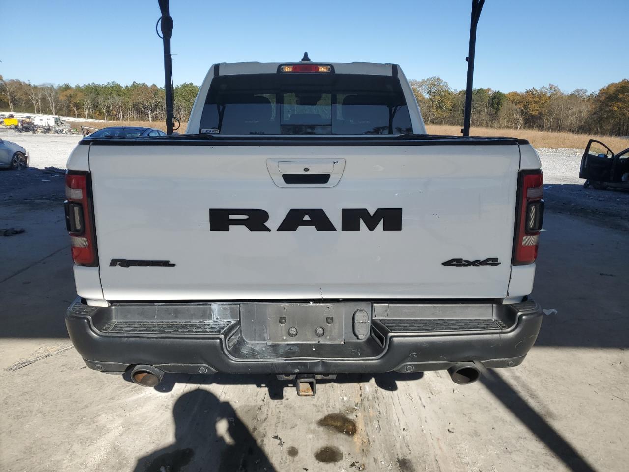 2021 RAM 1500 - Image 6