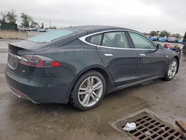  TESLA MODEL S 2013 Зеленый