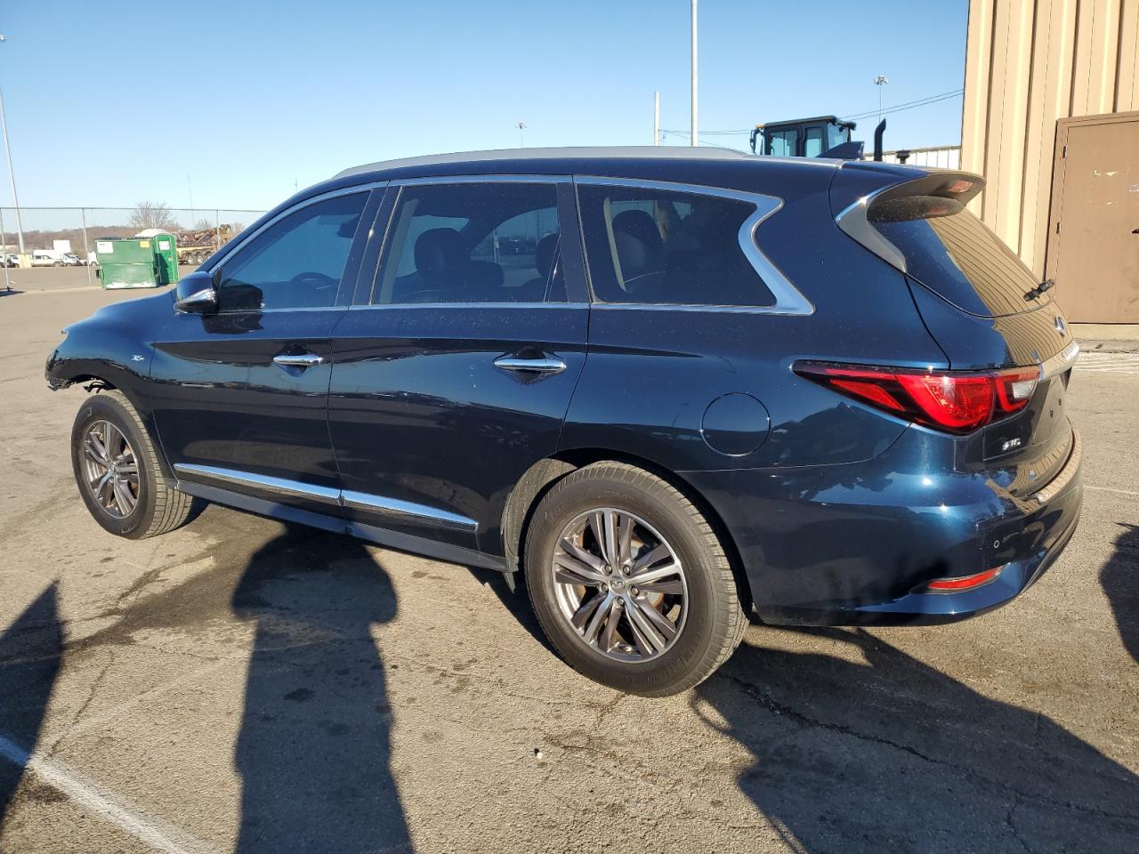 2019 Infiniti QX60 - Image 2
