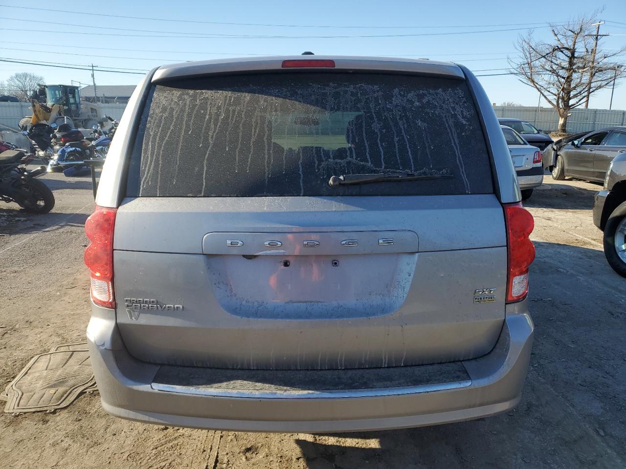 2017 Dodge Caravan - Image 6