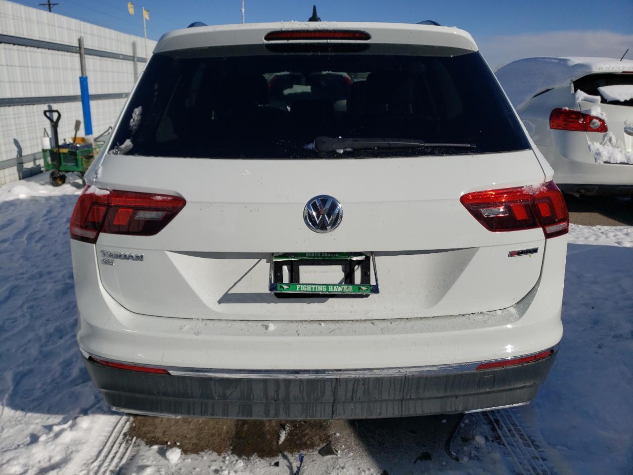 2021 Volkswagen Tiguan - Image 6