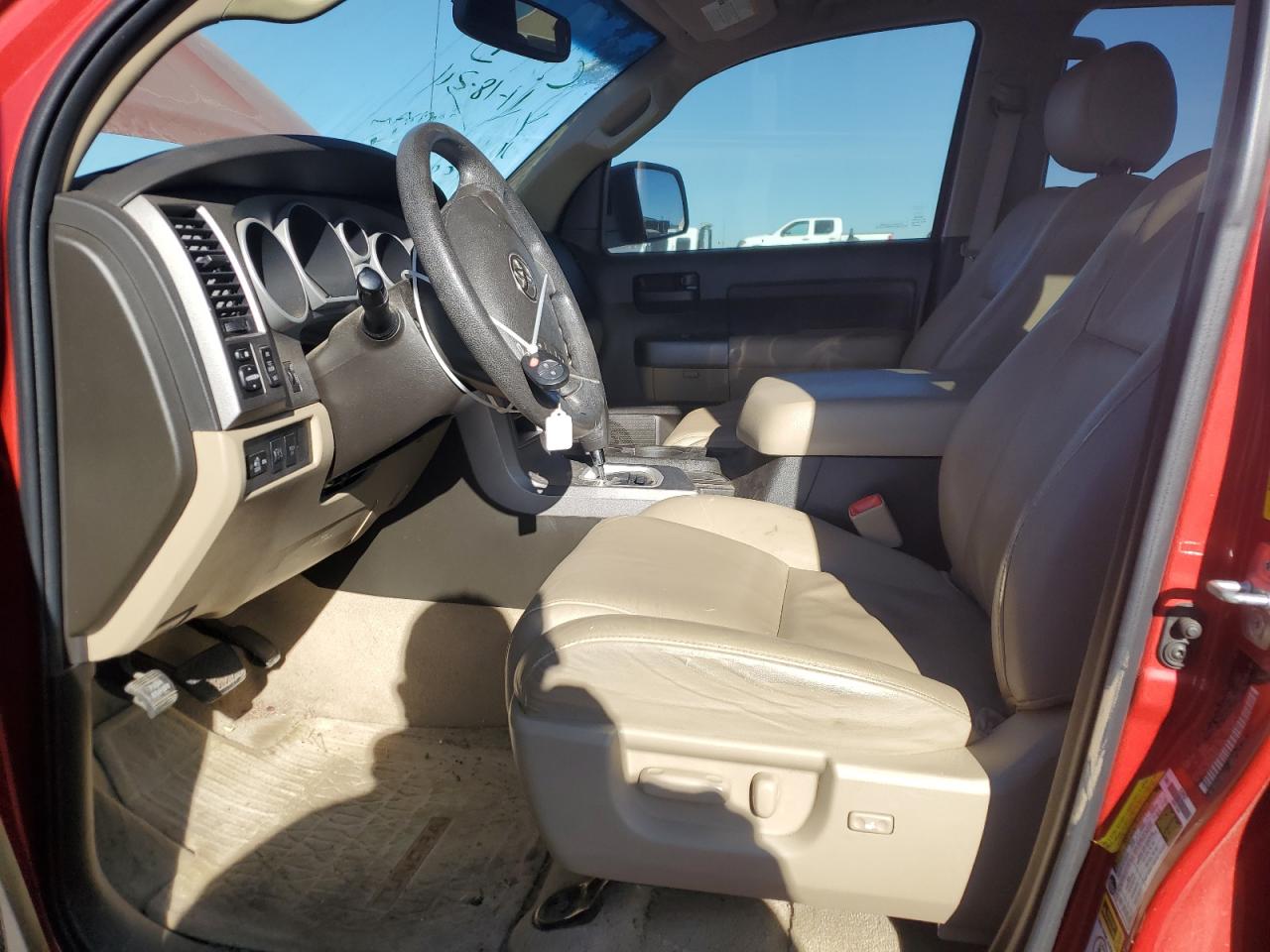 2011 Toyota Tundra - Image 7