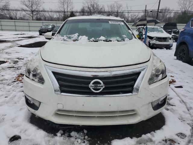 Sedans NISSAN ALTIMA 2015 White