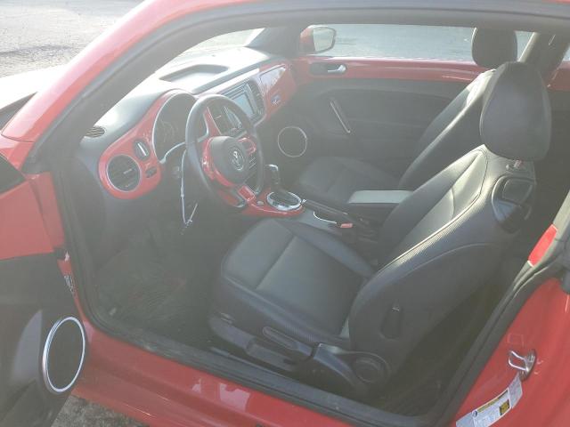  VOLKSWAGEN BEETLE 2018 Красный
