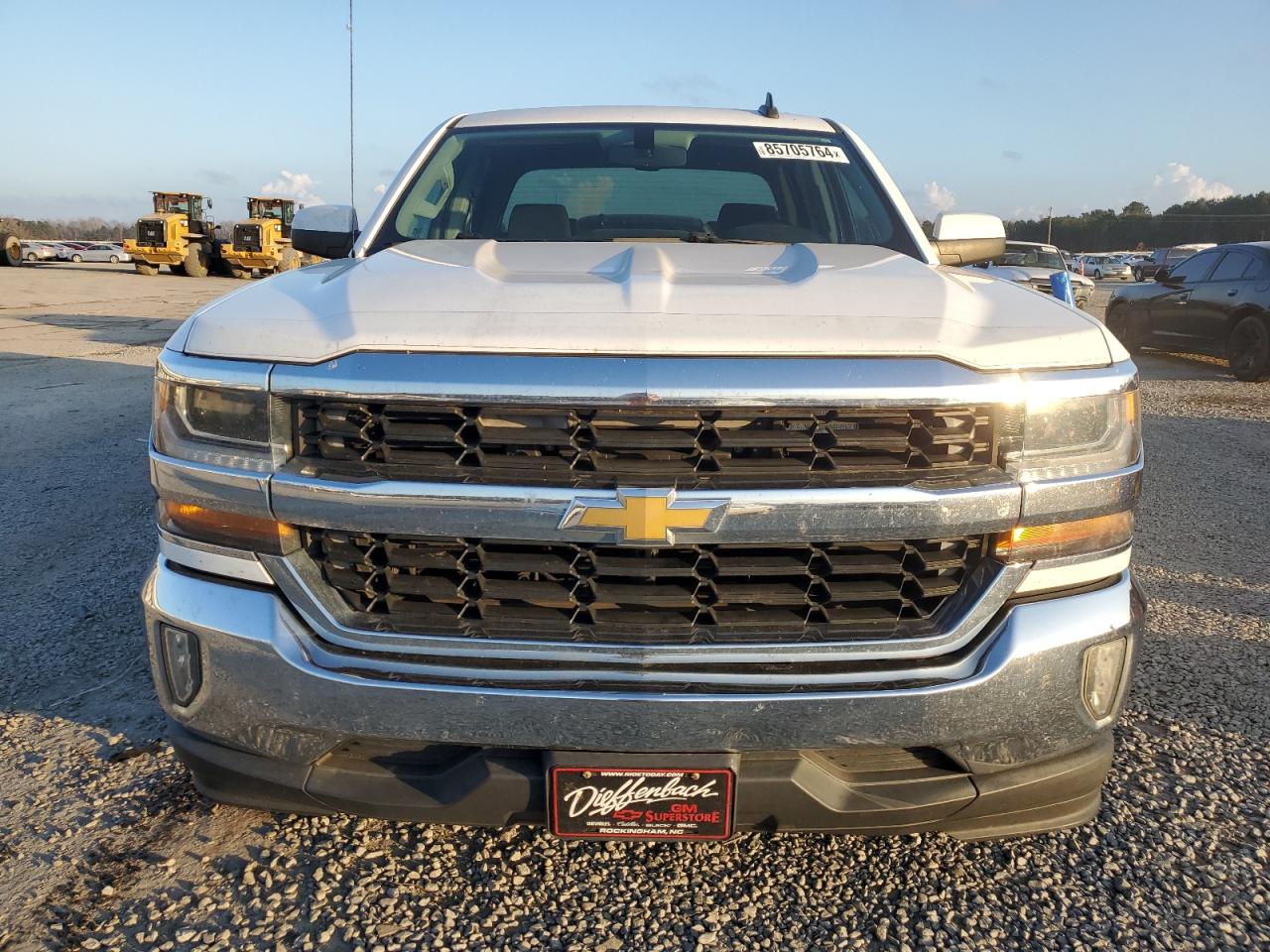 VIN 3GCPCREC1HG272898 2017 CHEVROLET ALL Models no.5