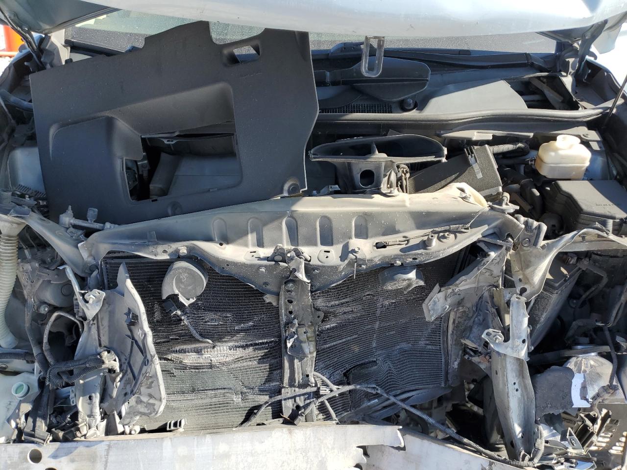 2010 Lexus RX - Image 13