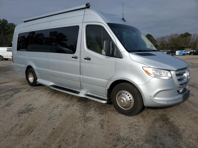  MERCEDES-BENZ SPRINTER 2021 Srebrny