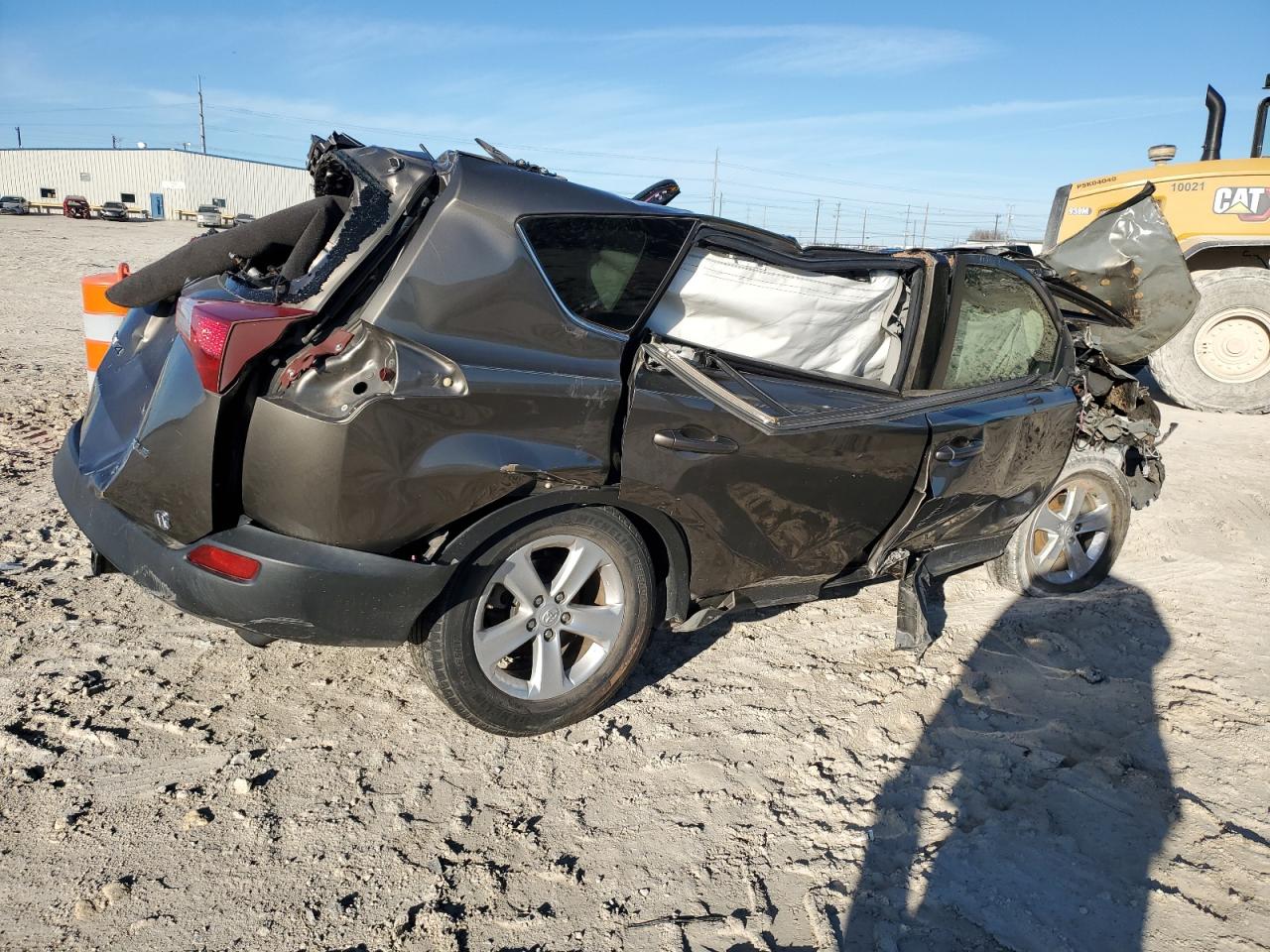 2013 Toyota RAV 4 - Image 3