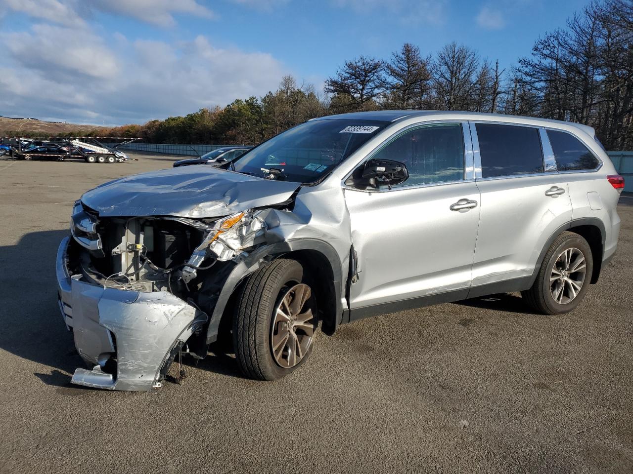 5TDBZRFH2KS739936 2019 TOYOTA HIGHLANDER - Image 1