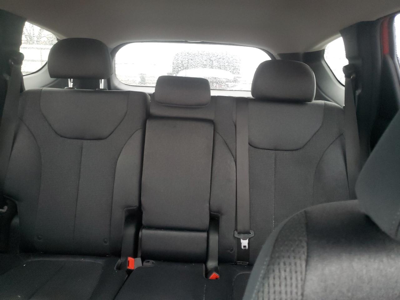 2022 Hyundai Santa Fe - Image 10