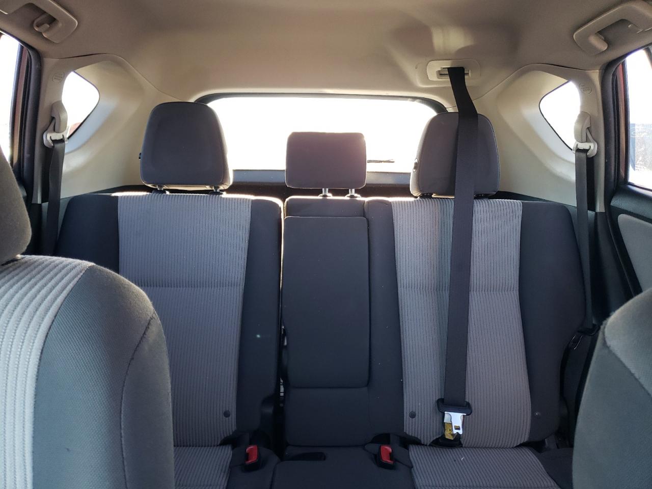 2014 Toyota RAV 4 - Image 10